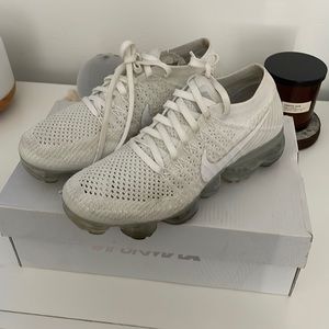 Nike Vapor Max Womens Size 6 8.5/10 condition